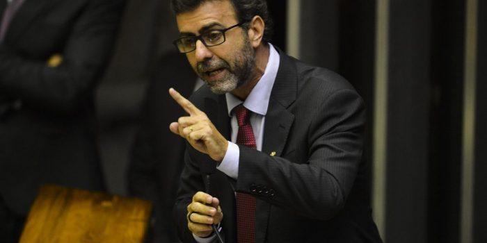 Freixo anuncia saída do Psol e pré-candidatura ao Governo do Rio pelo PSB
