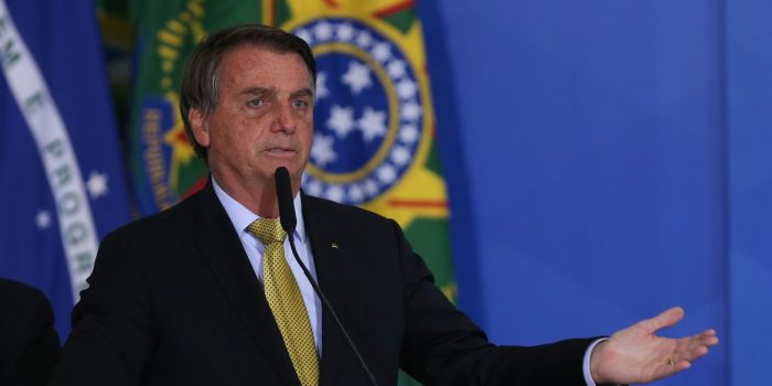 Bolsonaro visita primeira feira brasileira do grafeno