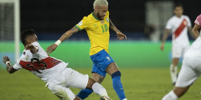 Brasil e Peru decidem vaga na final da Copa América nesta segunda