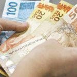 Governo bloqueia R$ 2,9 bilhões do Orçamento para cumprir meta