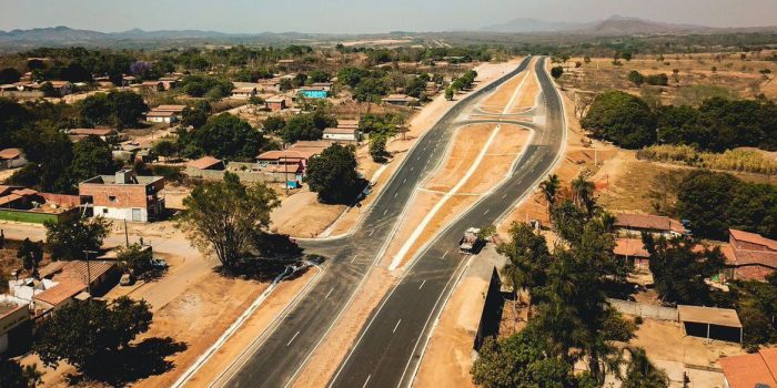 Governo inaugura 96 quilômetros de rodovia pavimentada em Goiás