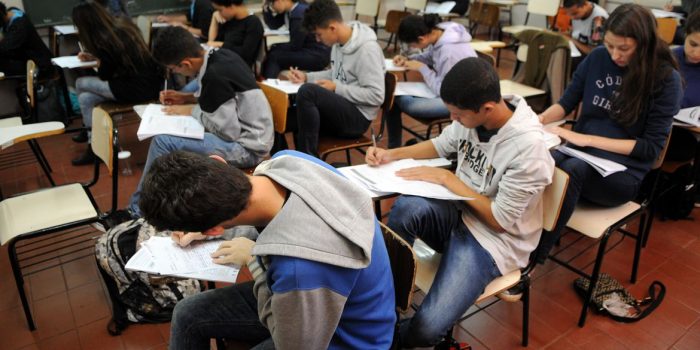 Mais oito escolas de Nova Iguaçu retomam às aulas presenciais