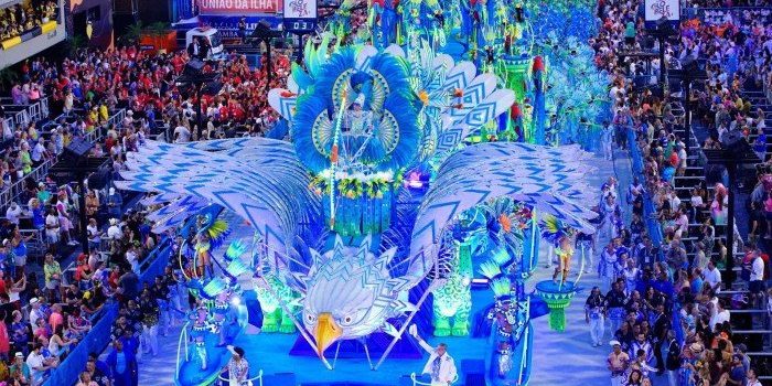 De olho do Carnaval 2022 carnavalescos e escolas de samba do Rio estão a todo vapor