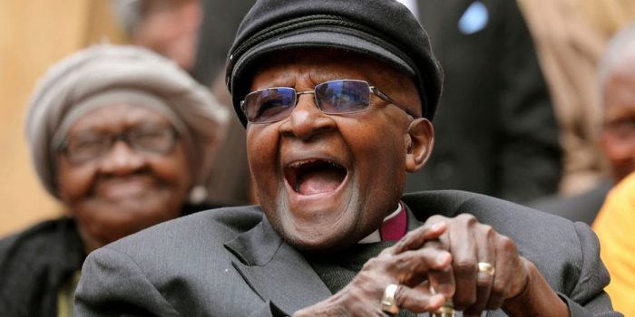 Nobel da Paz, ativista anti-aparheid Desmond Tutu morre aos 90 anos