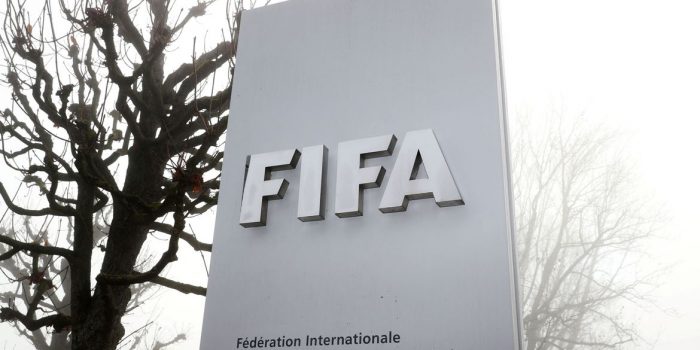 Copa do Mundo bienal arrecadaria U$ 4,4 bi extras, diz Fifa