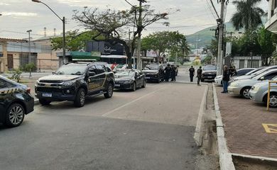 Polícia Federal combate fraudes em Mesquita, Nova Iguaçu, Japeri e Meriti