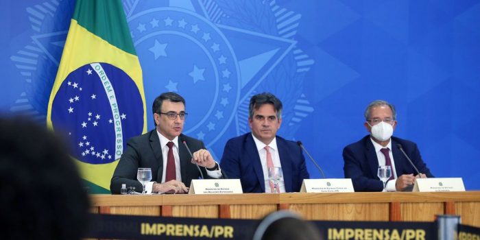 OCDE formaliza convite para início da adesão do Brasil à organização