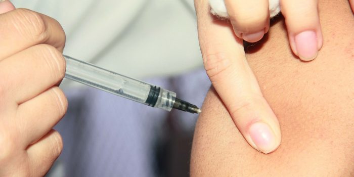 Vacinação contra Covid em Nova Iguaçu só retorna na quarta-feira (2)