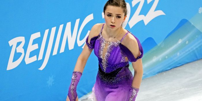 Valieva atribuiu doping a remédio para coração do avô, diz COI