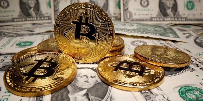 Biden determina estudo sobre criação de dólar digital; bitcoin dispara