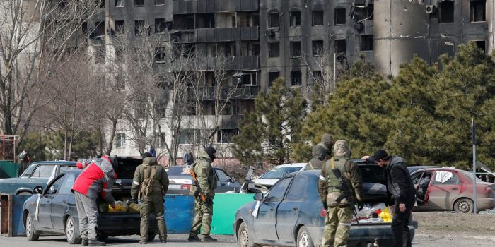 Rússia avança para Dnipro e prossegue ofensiva em Donetsk e Mariupol