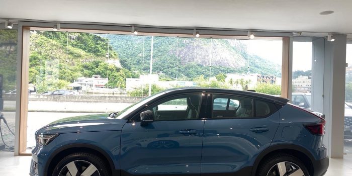 Volvo C40 Recharge chega ao Brasil por R$ 419.950