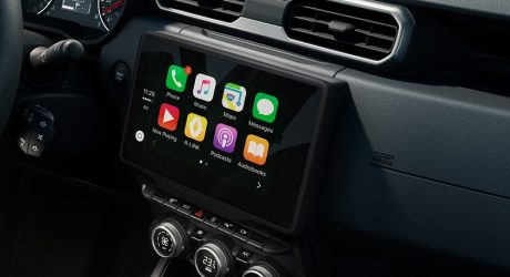 Renault Duster recebe nova central multimídia Display Link wireless