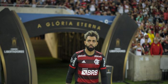 Flamengo recebe Tolima em busca de vaga para quartas da Libertadores