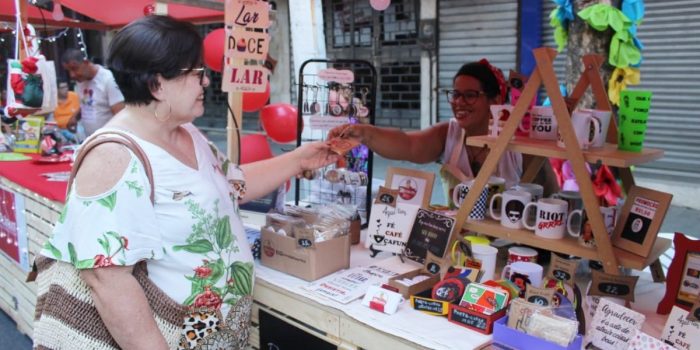 Alegria da festa junina toma conta da Feira Iguassú na segunda edição do ano