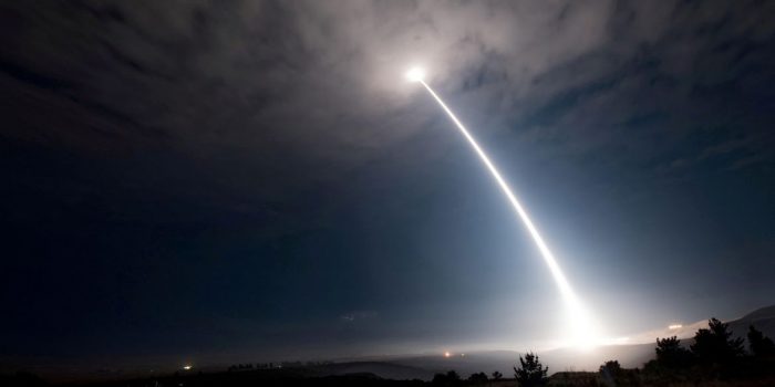 EUA realizam teste de míssil intercontinental após adiamento