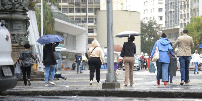 Tempo permanece chuvoso no Rio de Janeiro até o domingo de eleições
