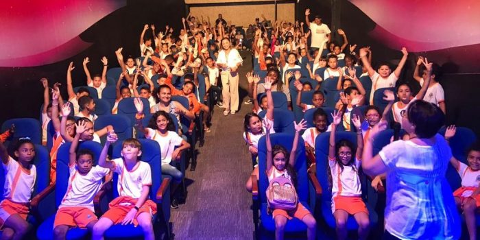 Belford Roxo promove sessão de cinema para crianças  na Condessa Infante