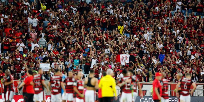Flamengo celebra vitória com reservas antes de decidir Copa do Brasil