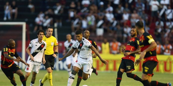 Série B: Vasco e Sport empatam em duelo com invasão de torcedores