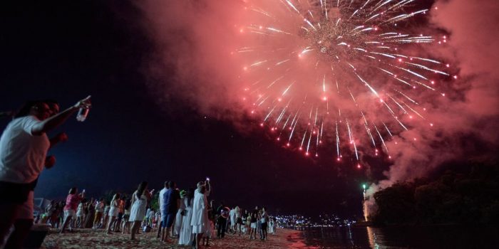 Rio: 3 milhões de pessoas celebram a chegada de 2023