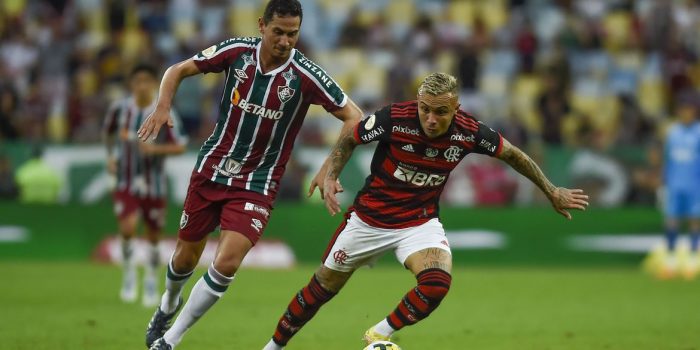 Flamengo e Fluminense jogam pelo título da Taça Guanabara
