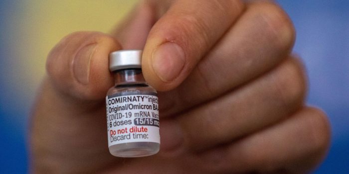 Anvisa atesta segurança de doses da vacina bivalente contra Covid