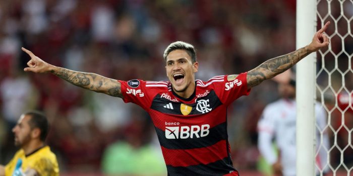 Com dois de Pedro, Flamengo vence a primeira na Libertadores 2023