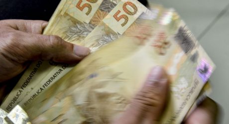 Salário mínimo pode chegar a R$ 1.502 em 2025