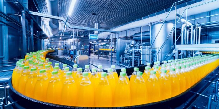 Produção industrial registra queda de 0,6% em abril