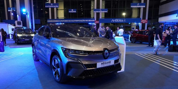 Renault apresentou sua gama de E-Tech 100% elétrica em evento da Anfavea