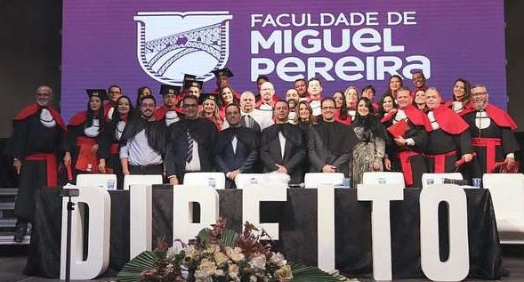 Faculdade de Direito de Miguel Pereira forma a sua primeira turma