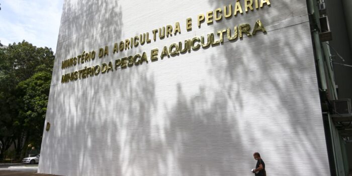Operação apreende 152 toneladas de agrotóxicos ilegais em São Paulo