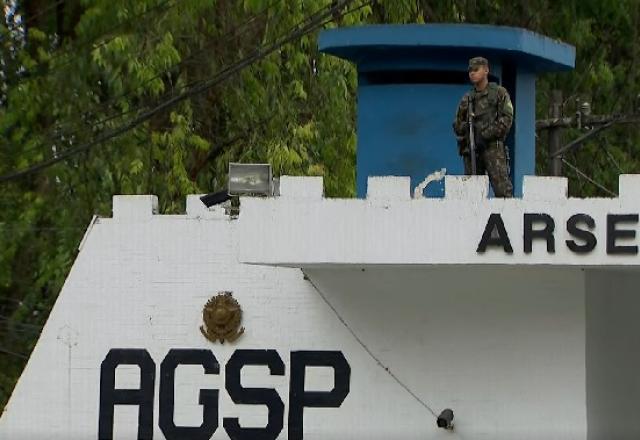 Suspeitos de negociar armas de arsenal do Exército são presos em SP