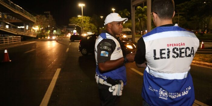 Lei Seca flagrou mais de 1.300 motoristas dirigindo sob efeito de álcool no Carnaval