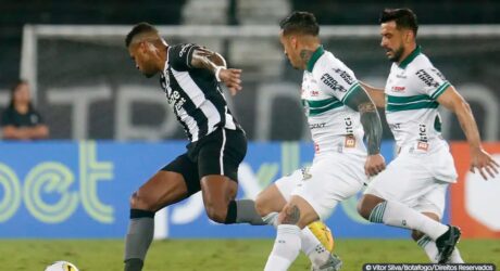 Botafogo pega Coritiba tentando voltar à luta pelo título