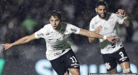 Corinthians vence o Vasco para fugir do rebaixamento