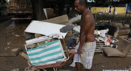 Aumenta para oito mortos no temporal no estado do Rio de Janeiro
