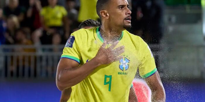 Brasil derrota Portugal e avança no Mundial de Beach Soccer